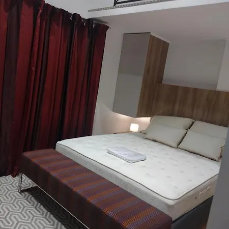 Balkanska Four Seasons